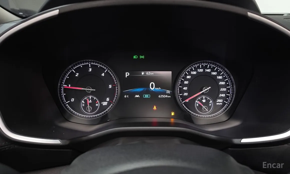 Фото 8 - Hyundai Santa Fe
