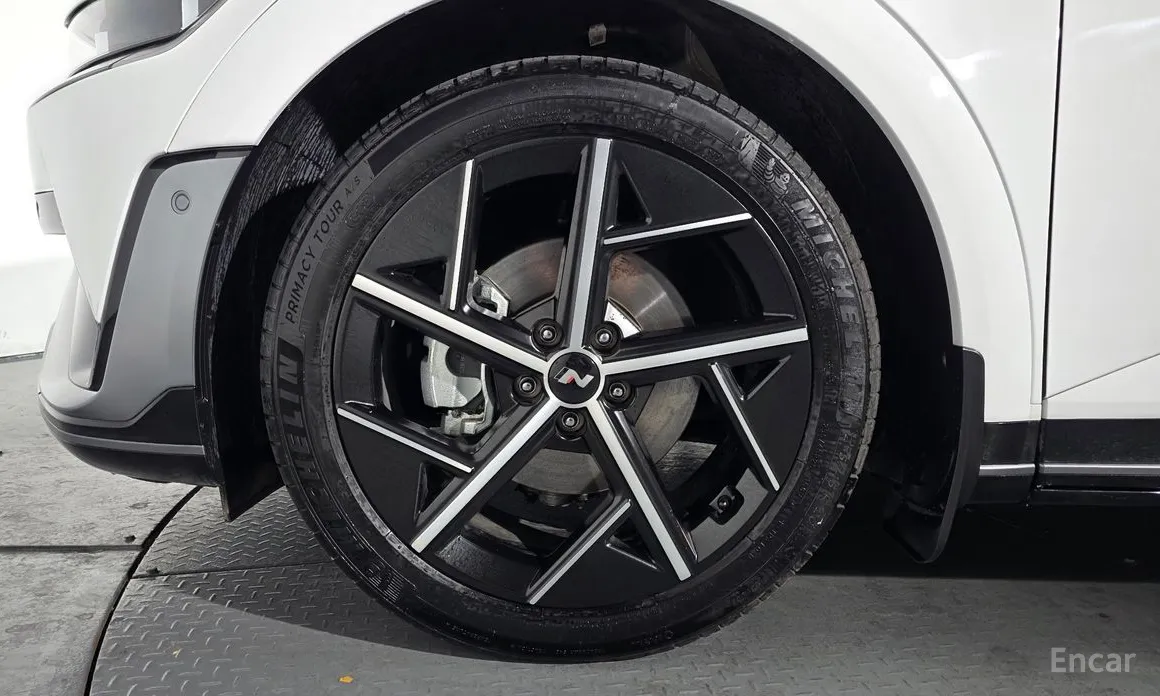 Фото 5 - Hyundai Ioniq 5