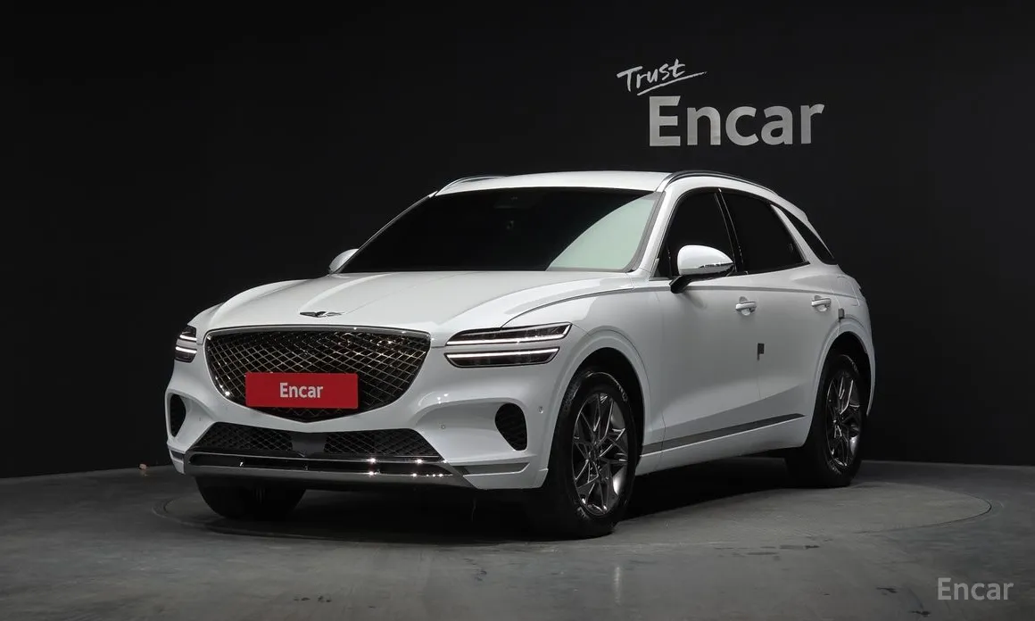 Фото 1 - Genesis GV70