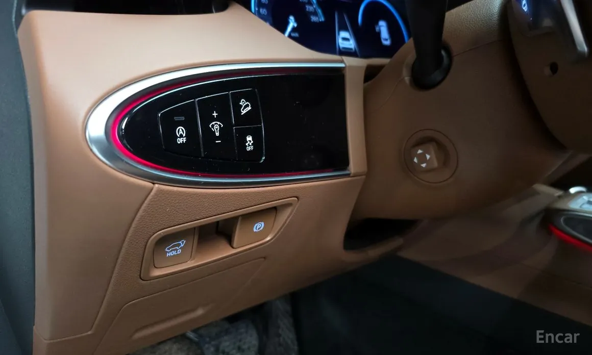 Фото 17 - Genesis GV70