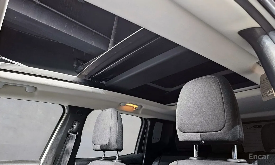 Фото 19 - Jeep Renegade