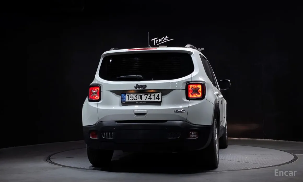Фото 4 - Jeep Renegade