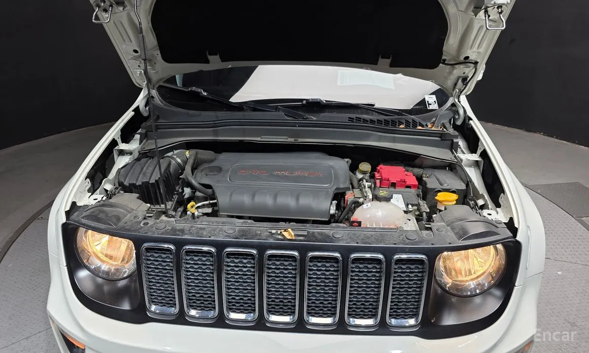 Фото 6 - Jeep Renegade