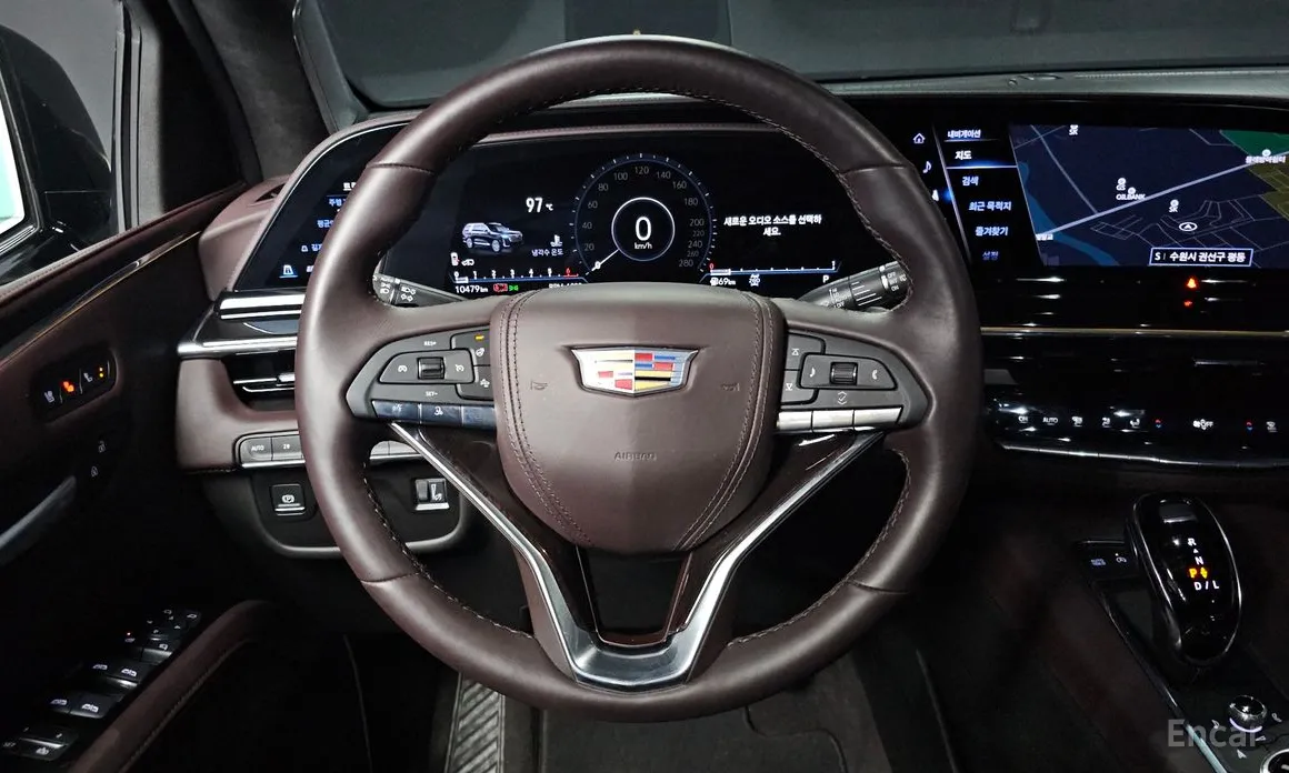 Фото 13 - Cadillac Escalade