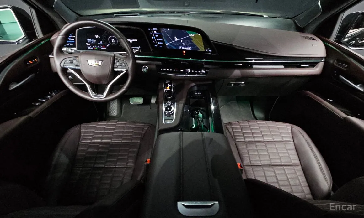 Фото 7 - Cadillac Escalade