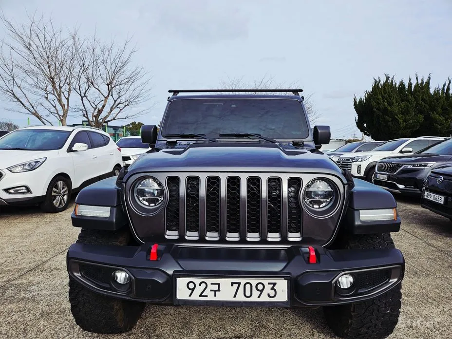 Фото 1 - Jeep Gladiator