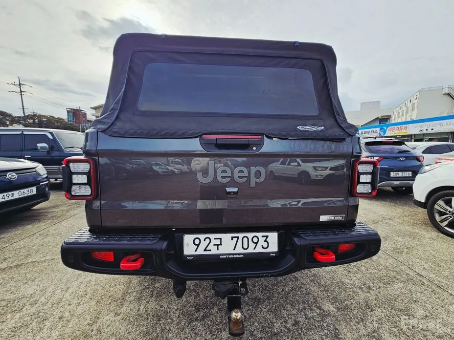 Фото 3 - Jeep Gladiator