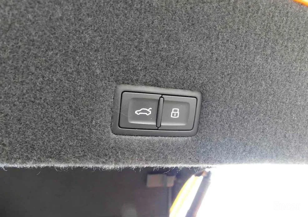 Фото 15 - Lamborghini Urus