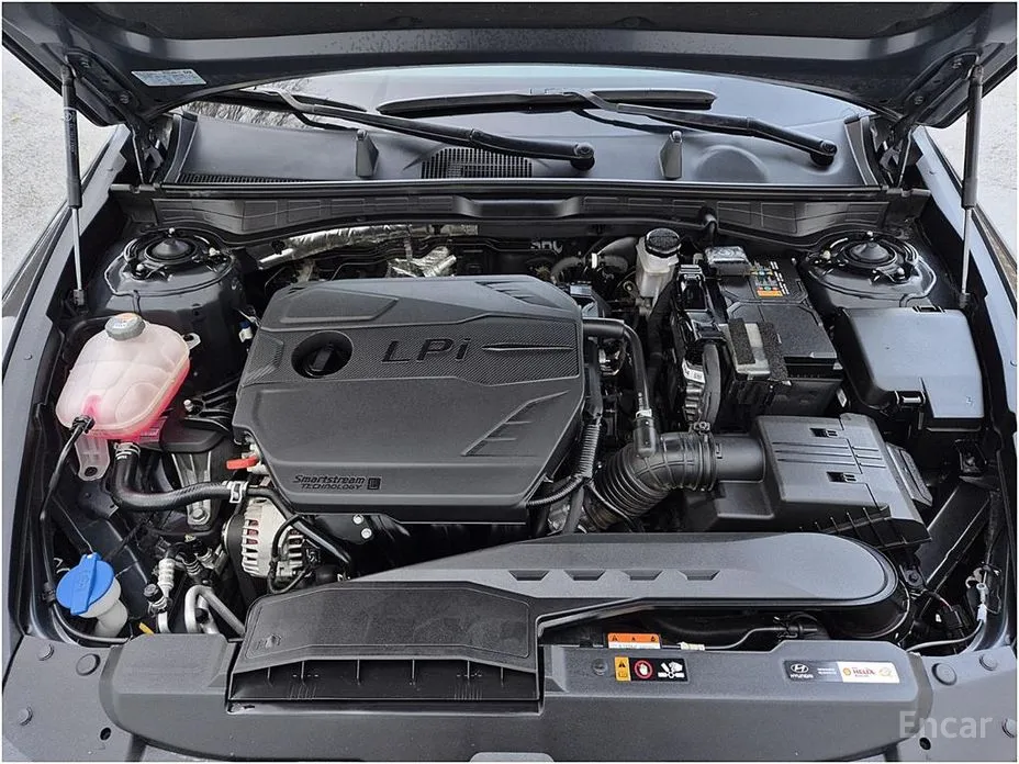 Фото 17 - Hyundai Sonata