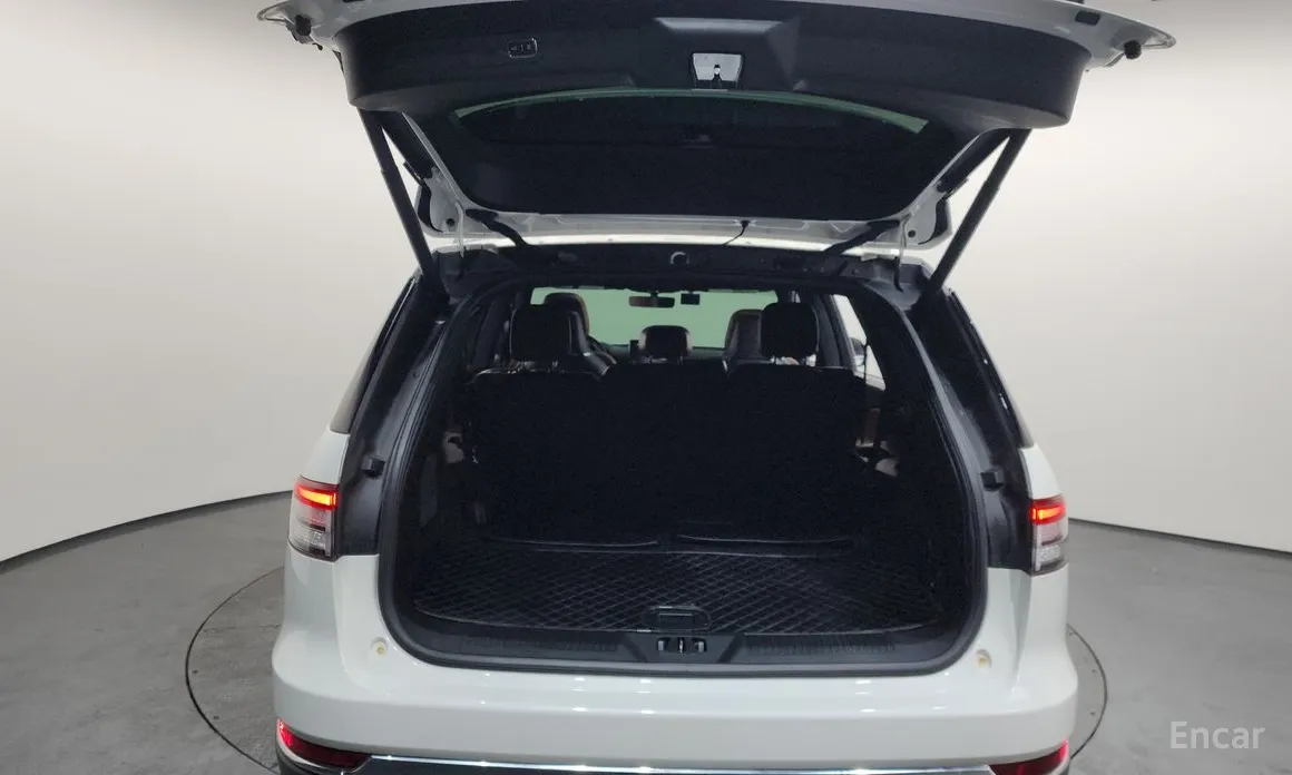 Фото 20 - Lincoln Aviator