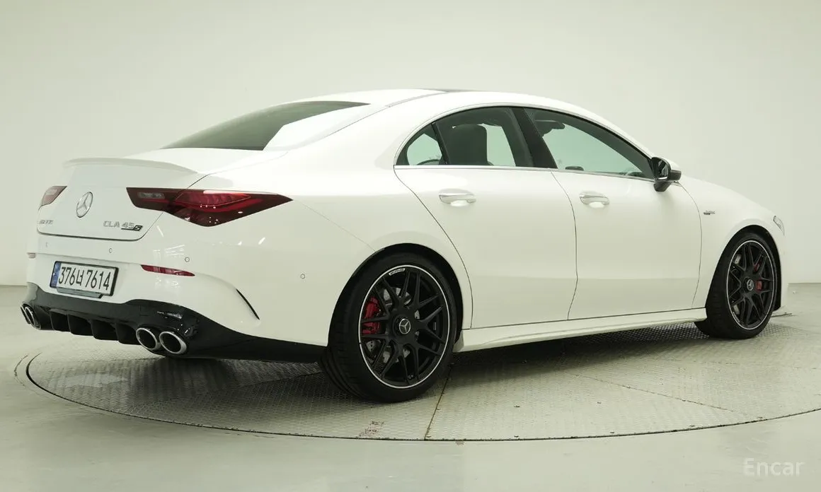 Фото 2 - Mercedes-Benz CLA-Class