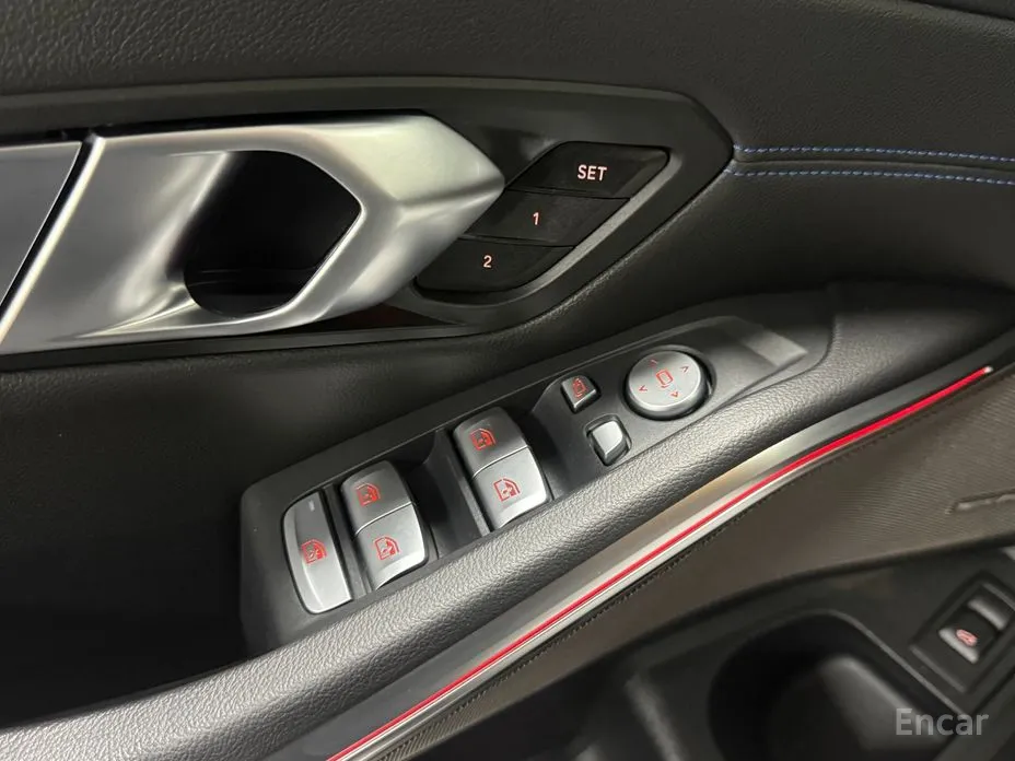 Photo 15 - BMW 3 Series