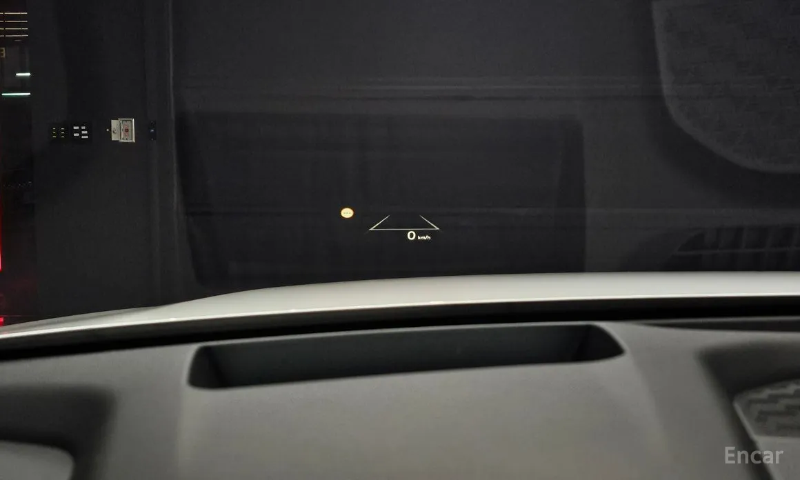 Фото 17 - Kia K8