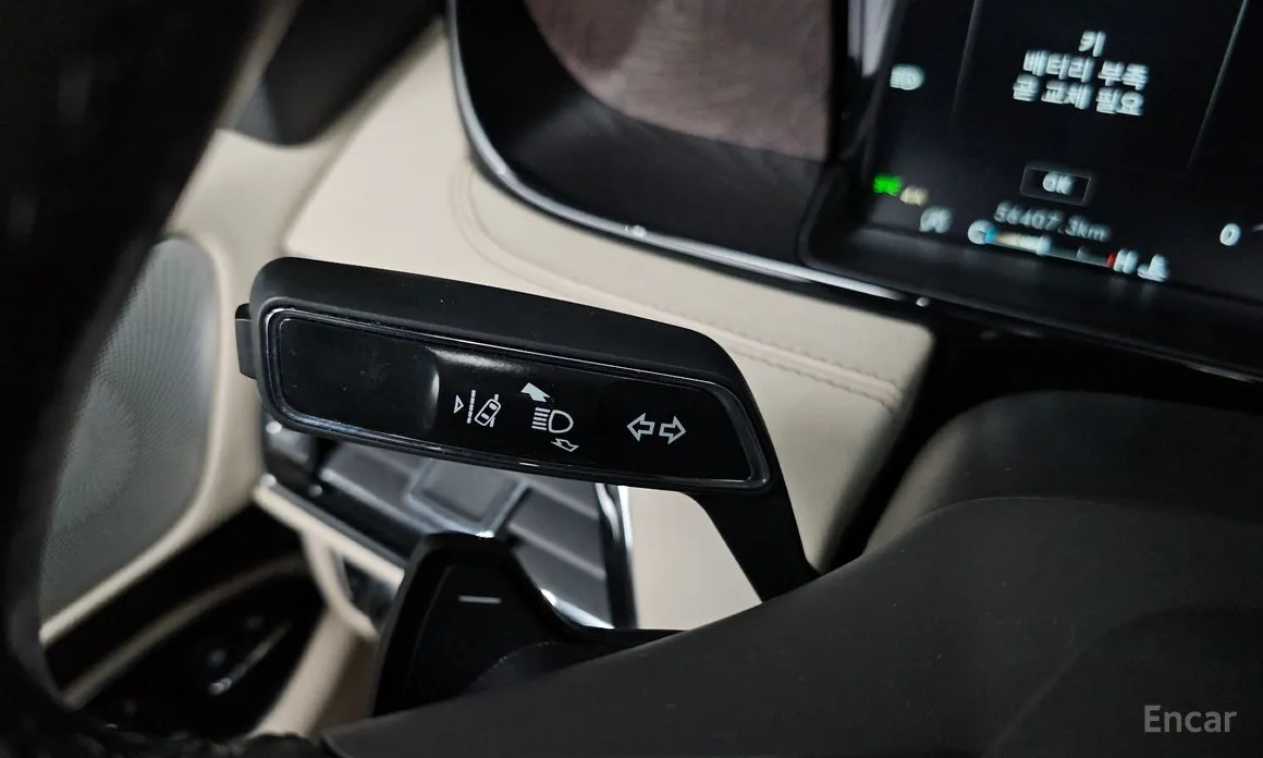 Фото 9 - Lincoln Navigator