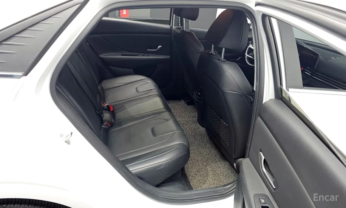 Фото 12 - Hyundai Avante