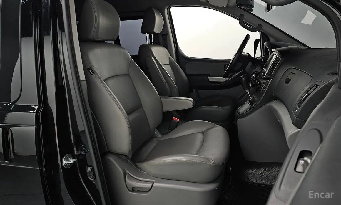 Фото 10 - Hyundai Starex