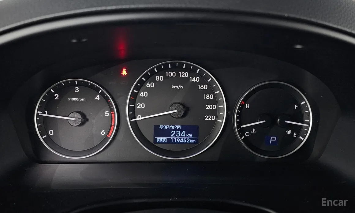 Фото 8 - Hyundai Starex