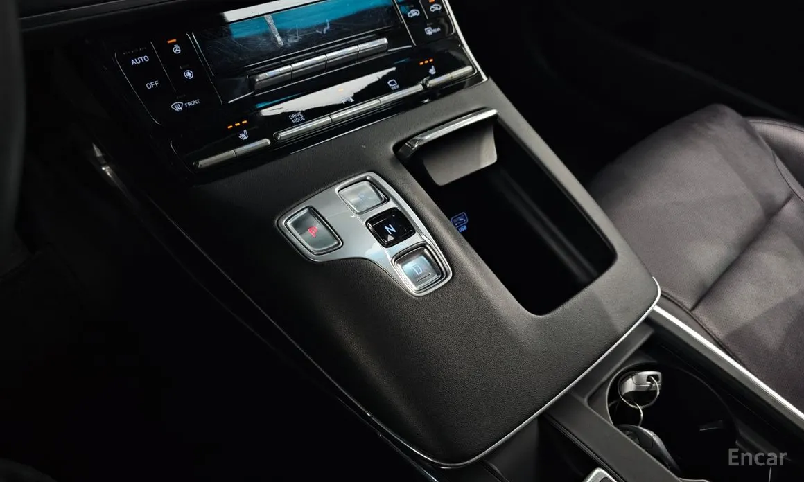 Фото 9 - Hyundai Grandeur