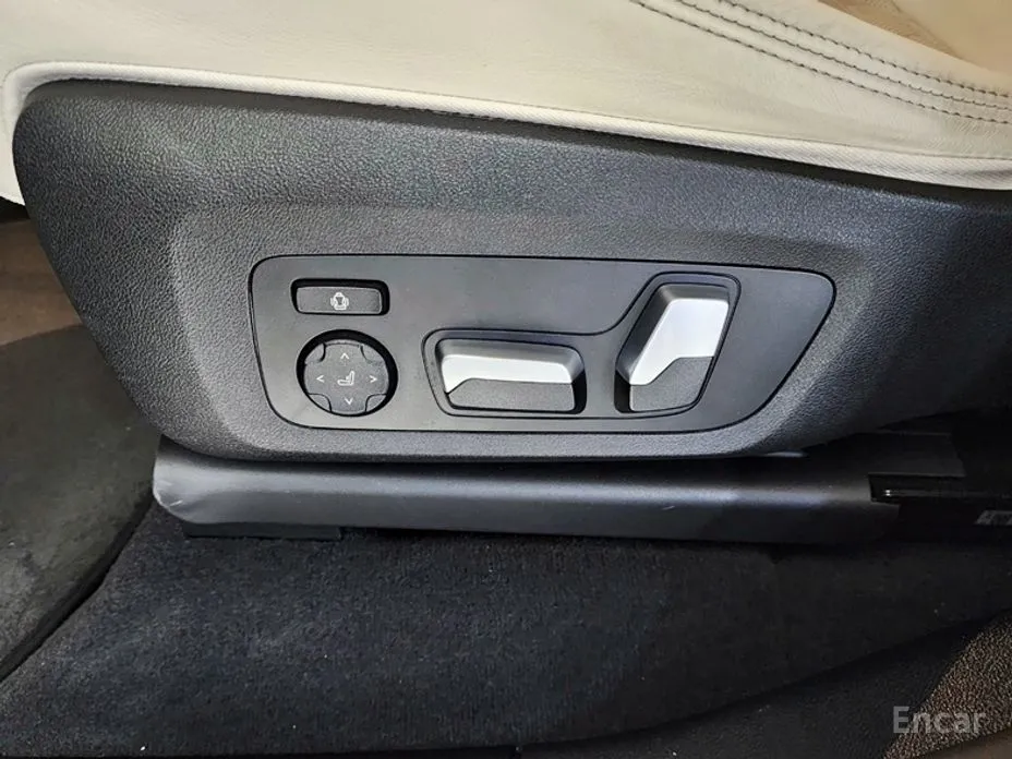 Фото 14 - BMW X4 M