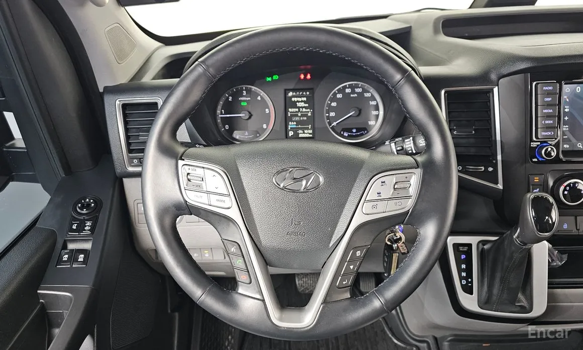 Фото 13 - Hyundai Solati