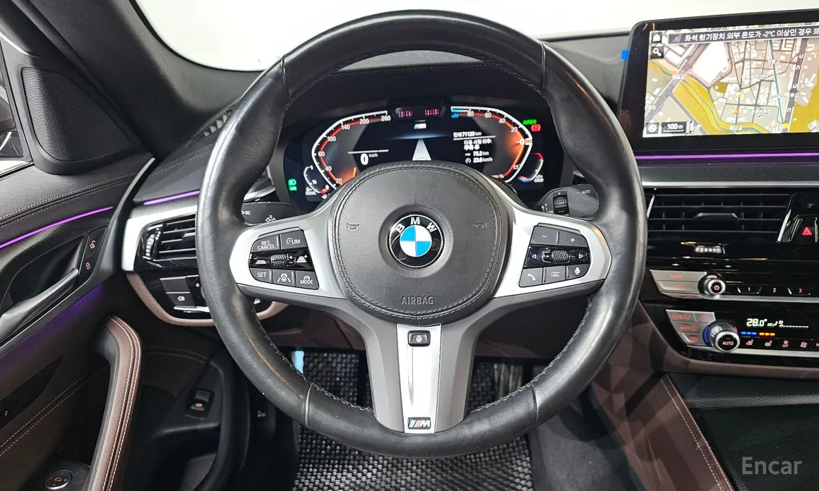 Фото 13 - BMW 5 Series