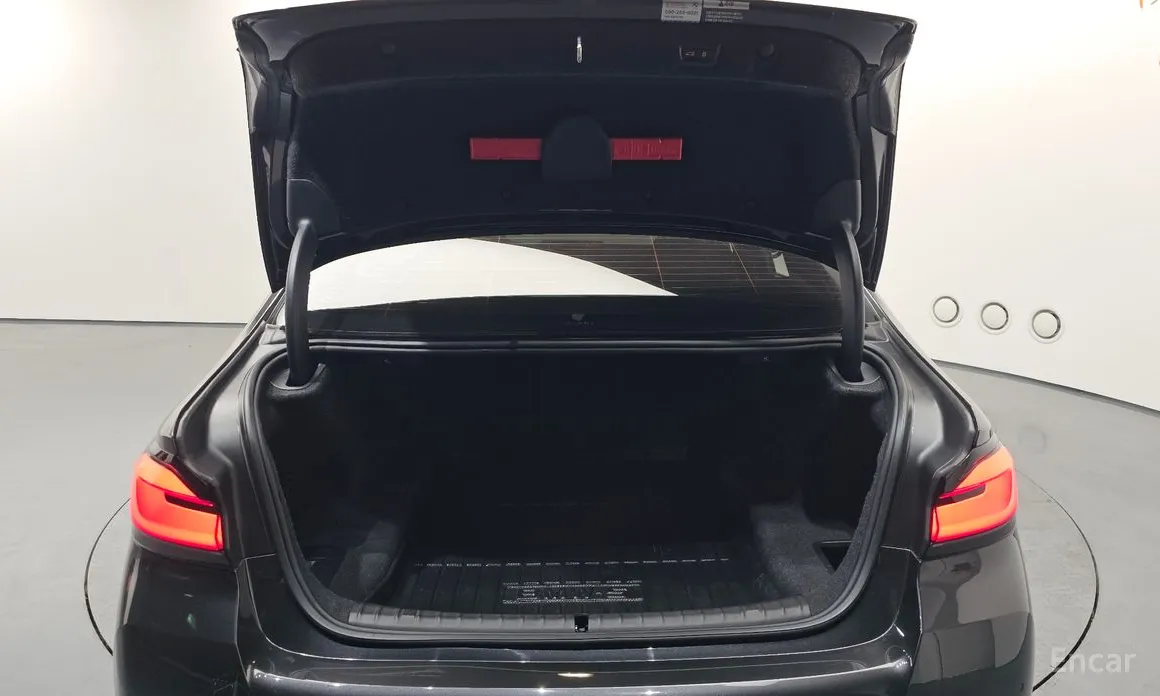 Фото 20 - BMW 5 Series