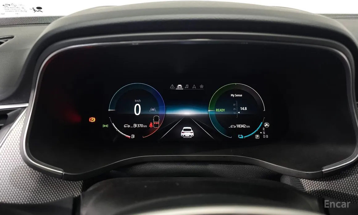 Фото 8 - Renault Arkana