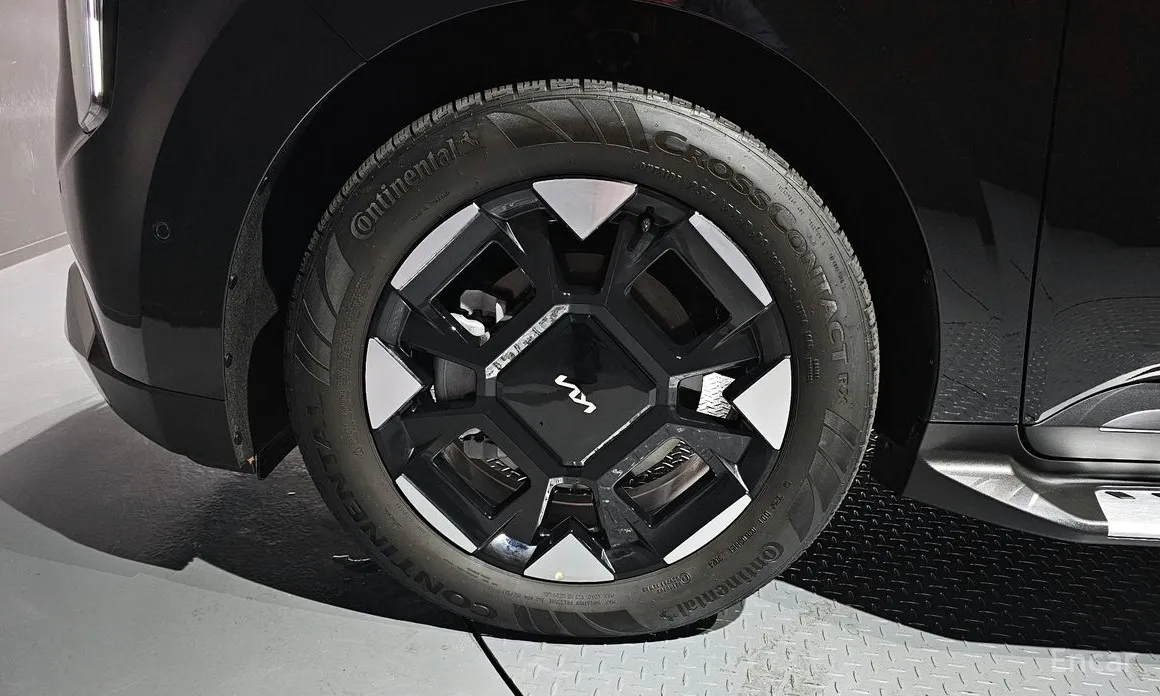 Фото 5 - Kia Carnival