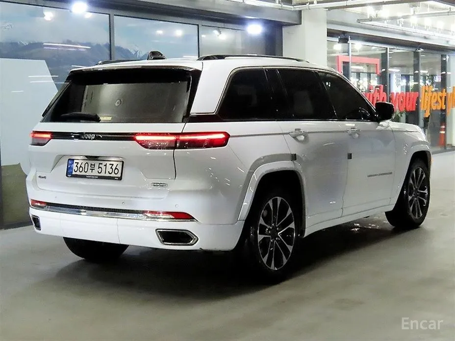 Фото 4 - Jeep Cherokee