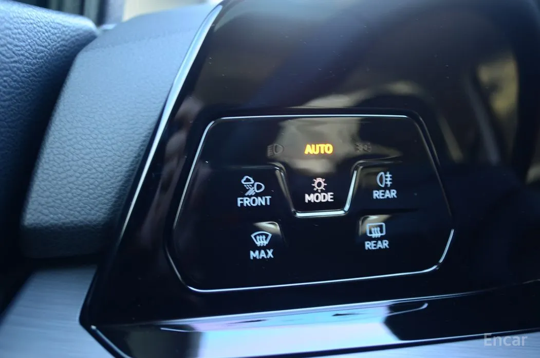 Фото 13 - Volkswagen Golf