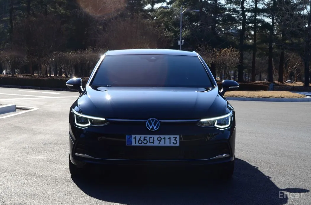 Фото 3 - Volkswagen Golf