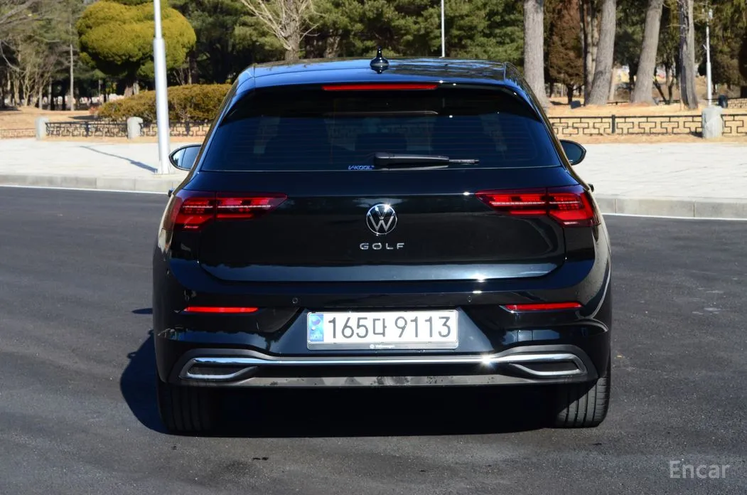 Фото 4 - Volkswagen Golf