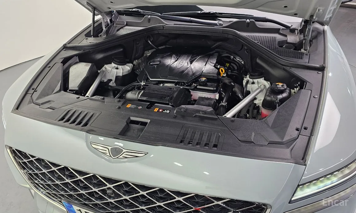 Фото 6 - Genesis GV80