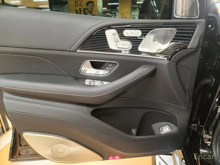 Фото 10 - Mercedes-Benz GLS-Class