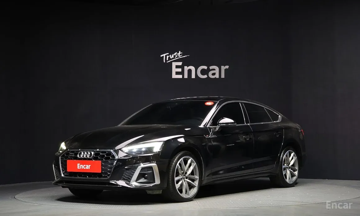 Фото 1 - Audi A5