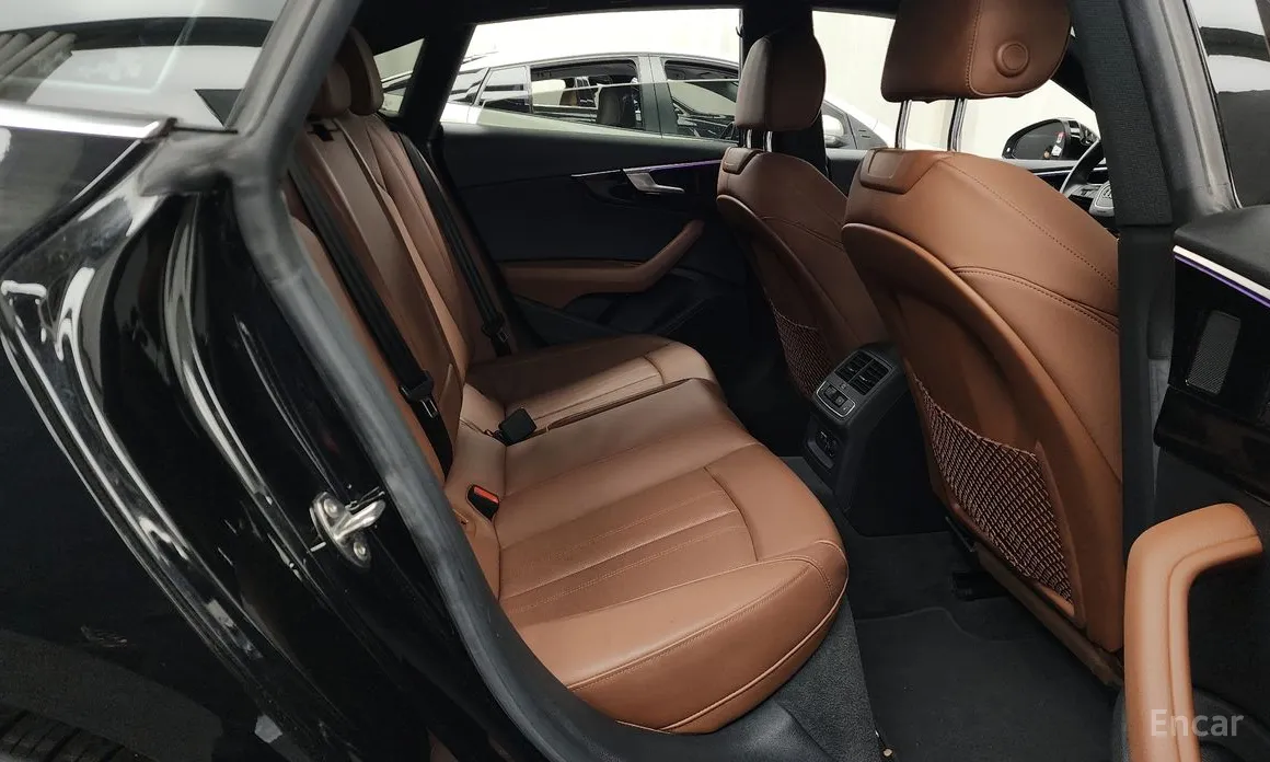 Фото 12 - Audi A5