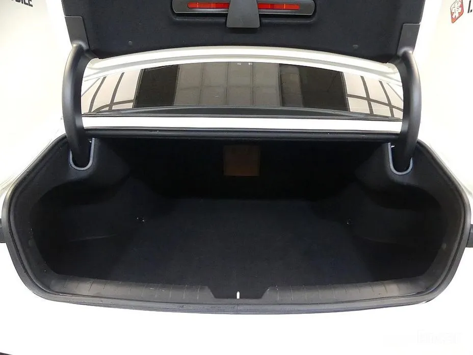 Фото 20 - Hyundai Grandeur