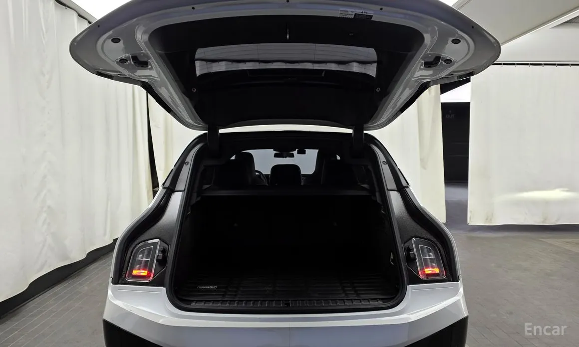 Фото 20 - BMW iX