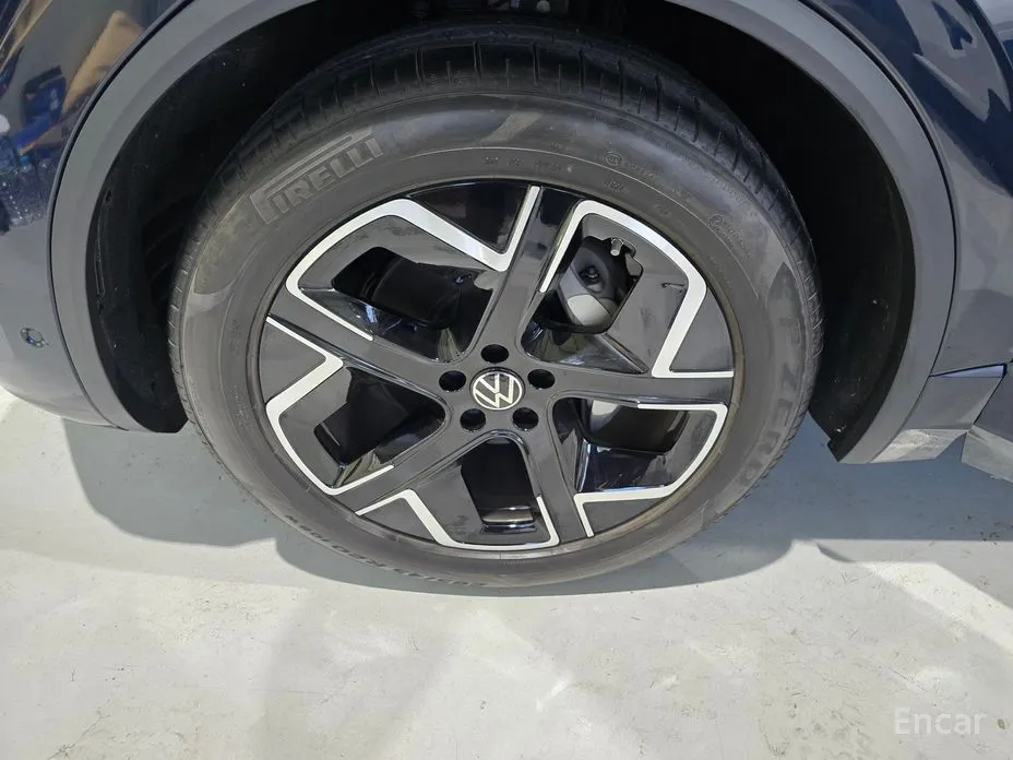 Фото 16 - Volkswagen Touareg