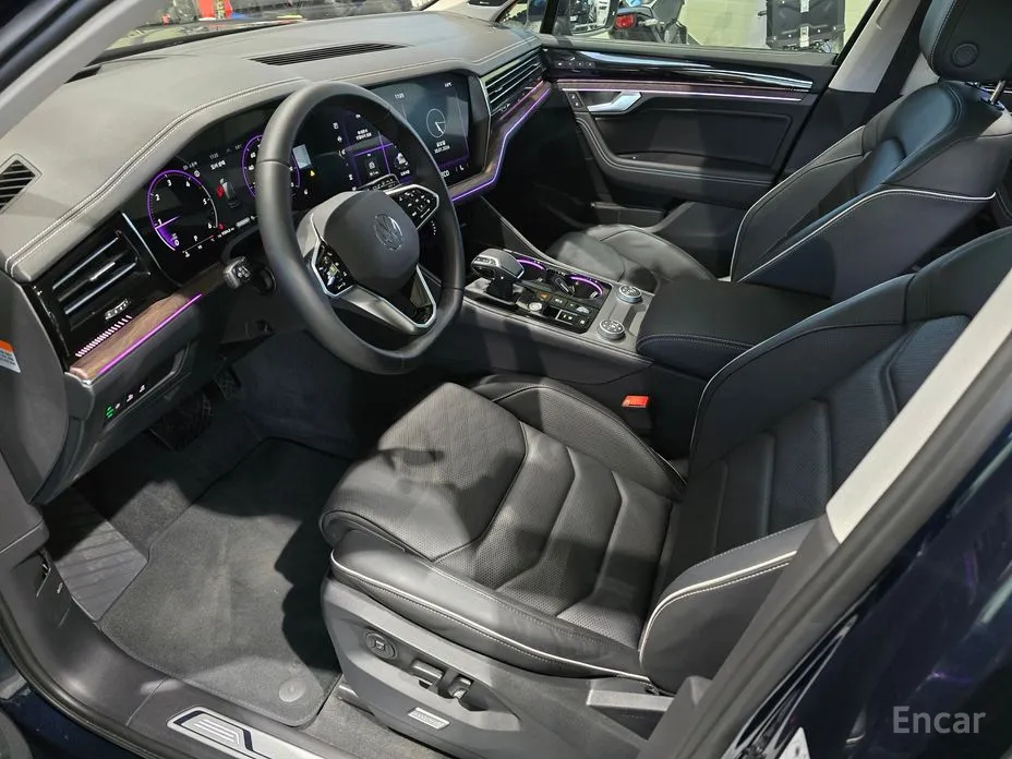 Фото 8 - Volkswagen Touareg