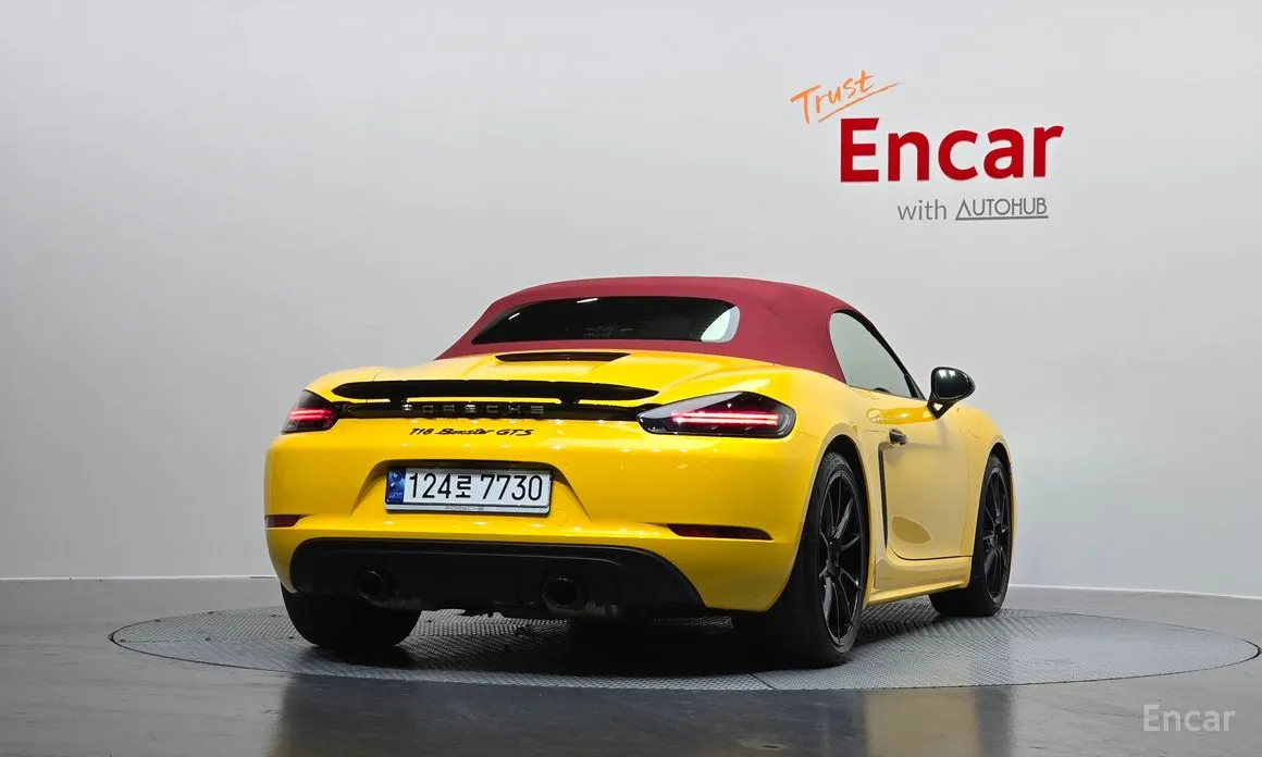 Фото 4 - Porsche 718