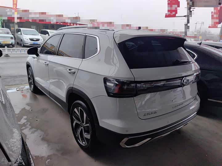 Фото 5 - Volkswagen Tharu