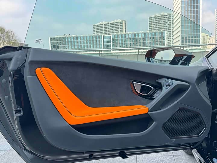 Фото 7 - Lamborghini Huracán