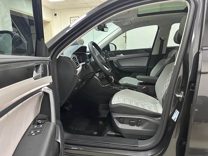 Фото 5 - Volkswagen Tayron