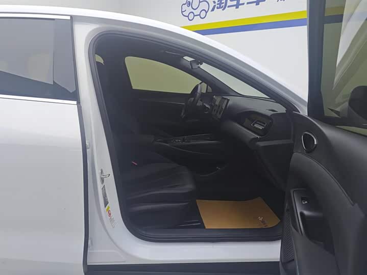 Фото 8 - BYD Seal 06 Hybrid/EV