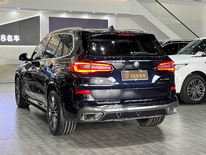 Фото 6 - BMW X5