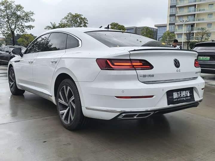 Фото 9 - Volkswagen CC
