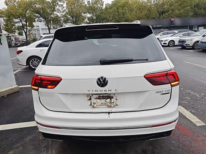 Фото 6 - Volkswagen Tiguan L Pro
