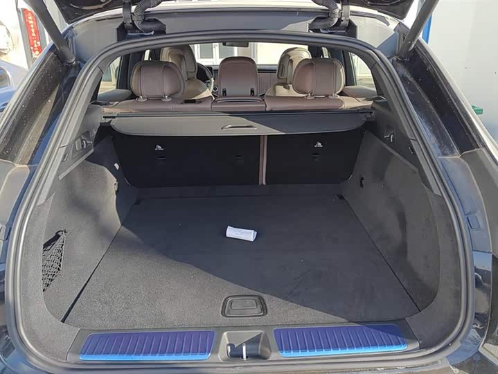 Фото 4 - Mercedes-Benz EQE SUV