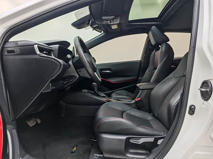 Фото 4 - Toyota Levin